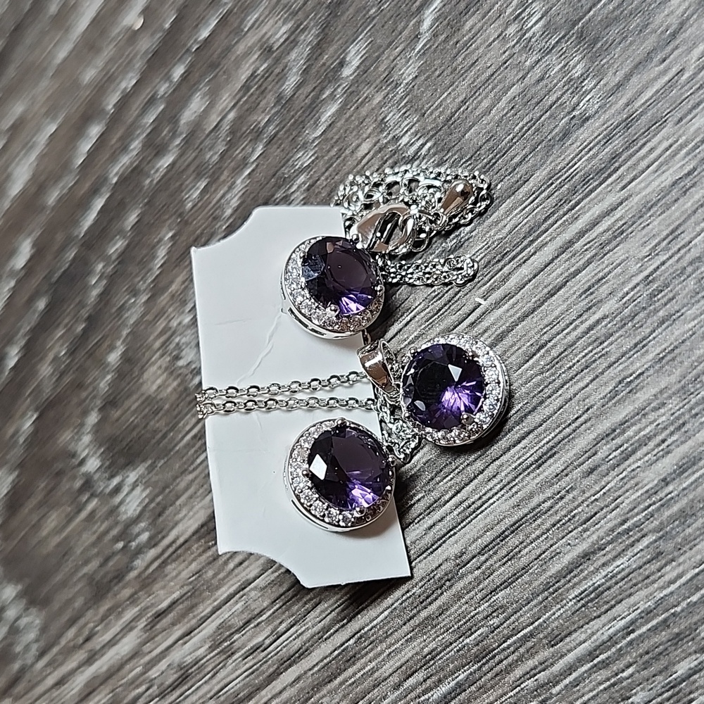 Silver Tone Purple Crystal Necklace and Earrings Set